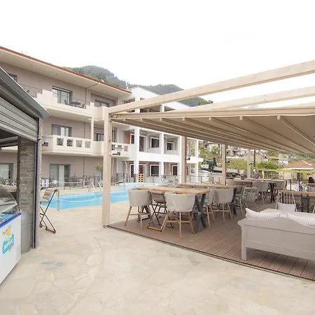 Aparthotel Ntinas Filoxenia &