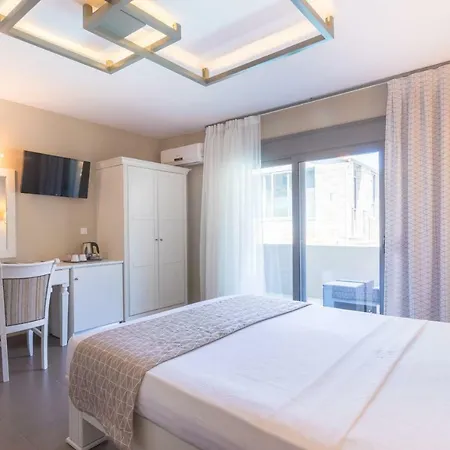 Ntinas Filoxenia & Hotel apartamentowy Skala Potamia (Thasos)
