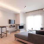 Ntinas Filoxenia & Apart-hotel Skala Potamias