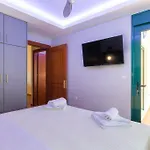 Ntinas Filoxenia & アパートホテル 4*