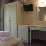 アパートホテル Ntinas Filoxenia & スカラ・ポタミアス