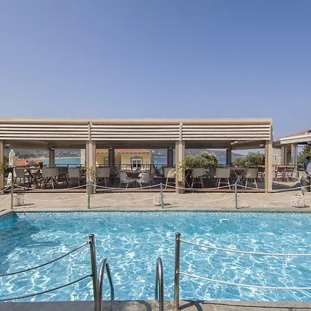 Ntinas Filoxenia Hotel&spa