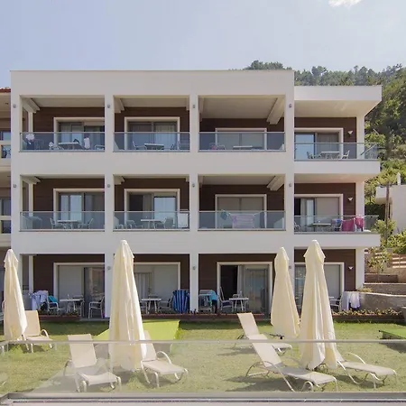 Ntinas Filoxenia Hotel&spa Apartahotel