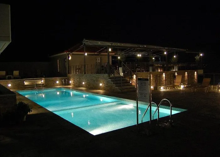 Ntinas Filoxenia & 4* スカラ・ポタミアス