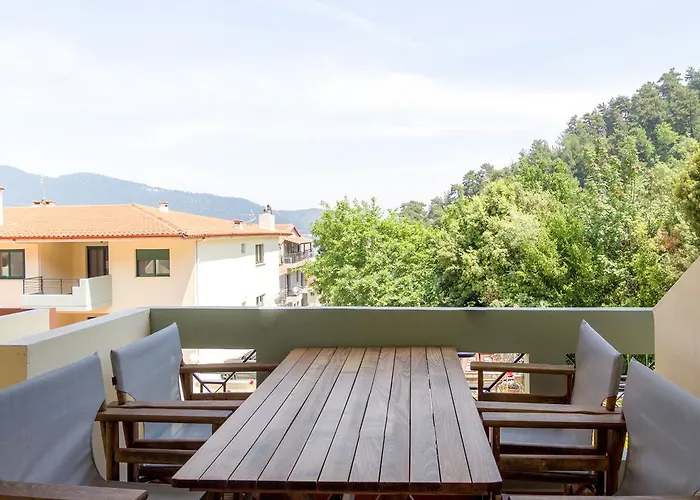 アパートホテル Ntinas Filoxenia &