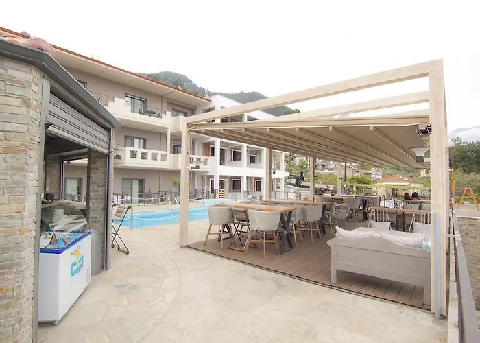 Aparthotel Ntinas Filoxenia &